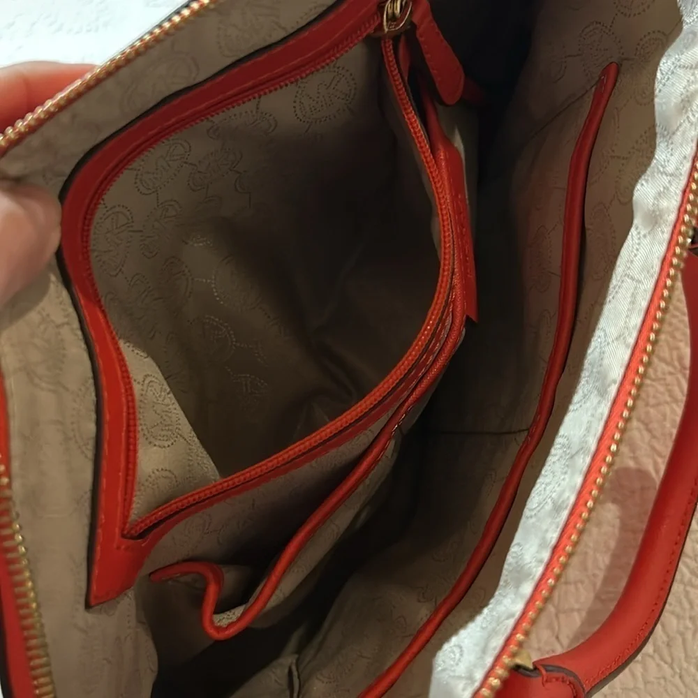 Michael Kors Orange hand bag/crossbody